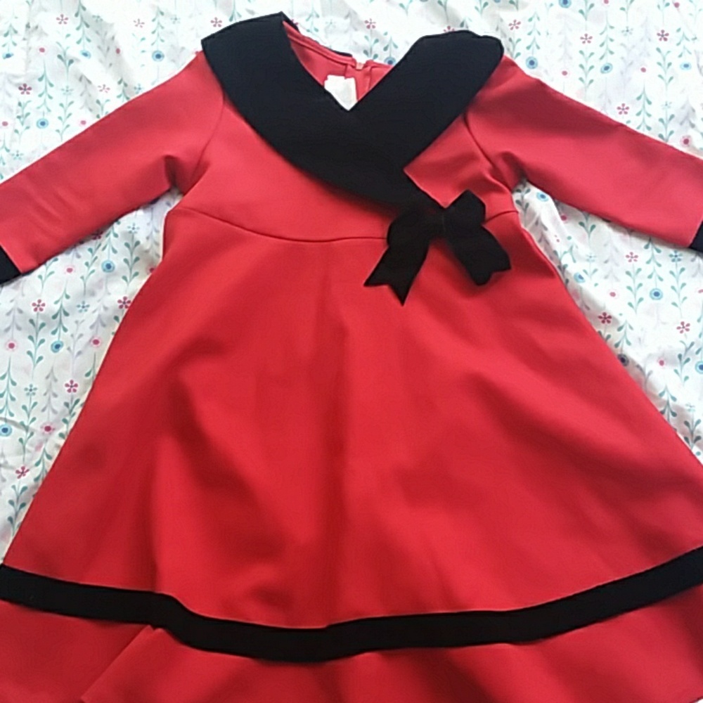 SOLD Truly adorable red and black dress